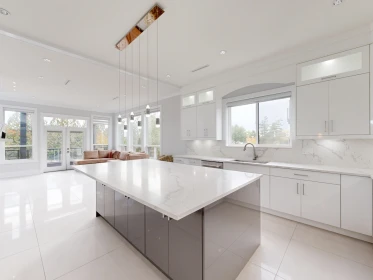 Kitchen Photo of 17997 56a Avenue, Surrey, BC