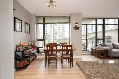 Mudroom Photo of 401 4250 Dawson Street, Burnaby, BC
