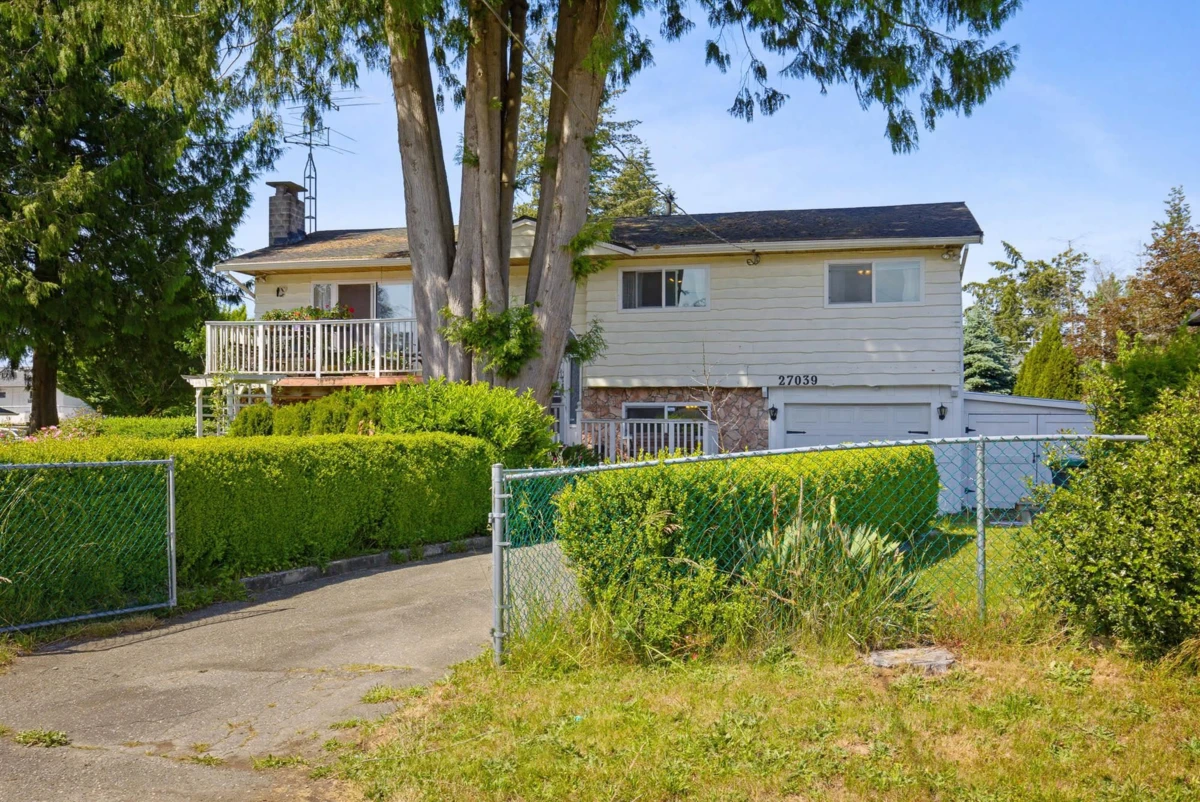 Exterior Rear Photo of 27039 28b Avenue, Langley, BC