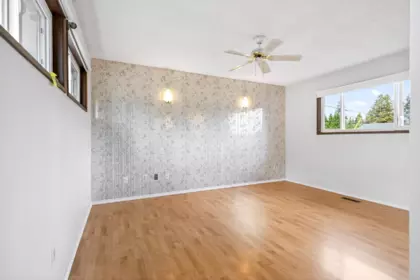 Entry Foyer Photo of 1418 Grover Avenue, Coquitlam, BC
