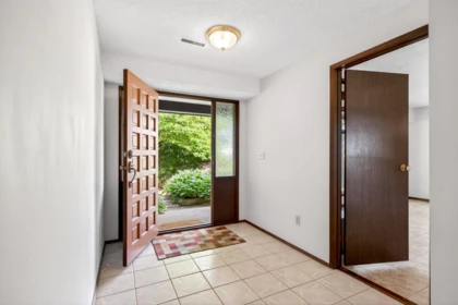 Kitchen Photo of 1418 Grover Avenue, Coquitlam, BC
