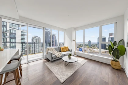 2602 4711 Hazel Street, Burnaby, BC, Burnaby — Apartment/Condo for sale