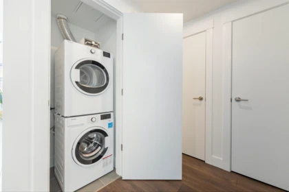 Mudroom Photo of 2602 4711 Hazel Street, Burnaby, BC