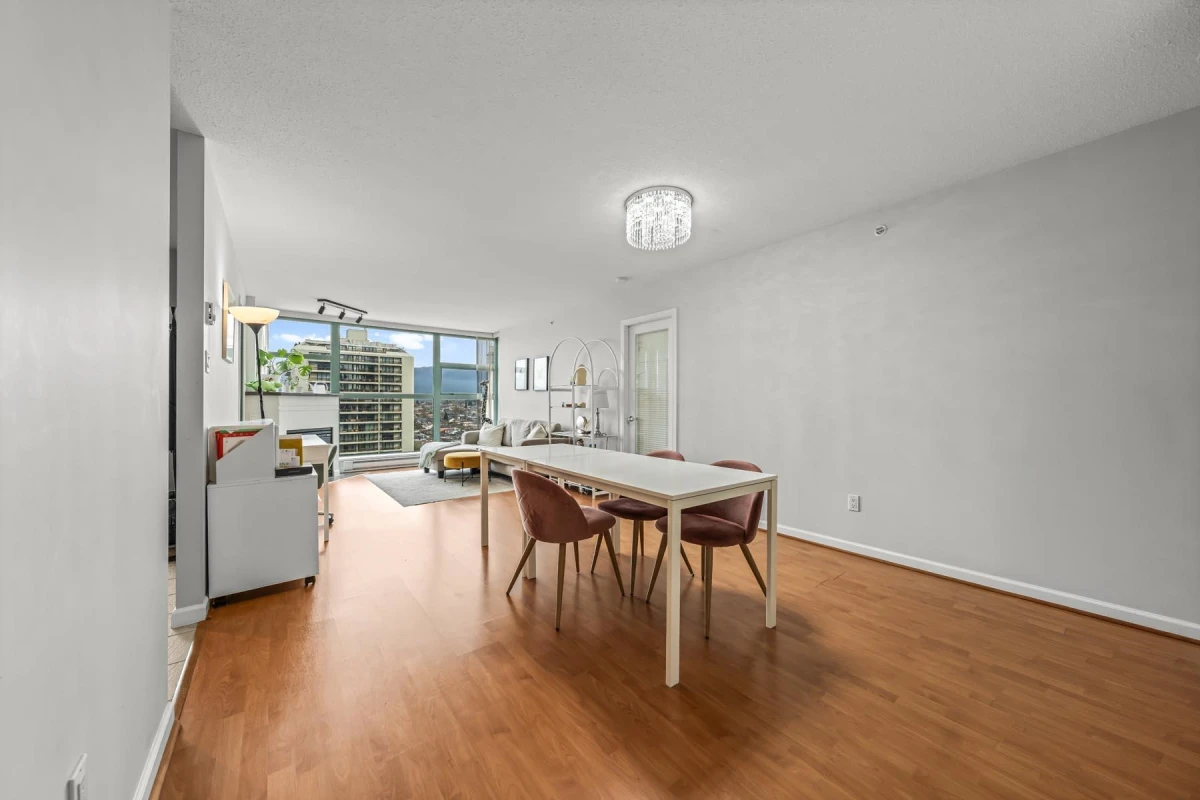 Family Room Photo of 2105 4398 Buchanan Street, Burnaby, BC