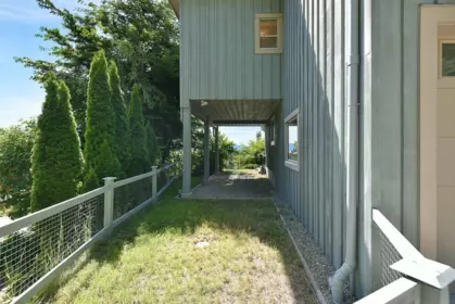 Garden / Landscaping Photo of 12753 Gulfview Road, Madeira Park, BC