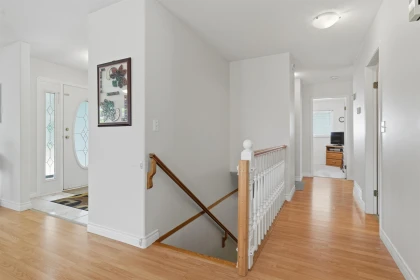 Entry Foyer Photo of 27033 26a Avenue, Langley, BC