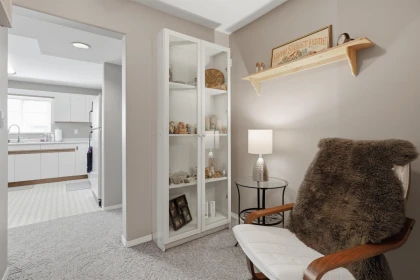 Hallway Photo of 27033 26a Avenue, Langley, BC