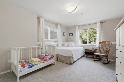 Swimming Pool Photo of 27033 26a Avenue, Langley, BC