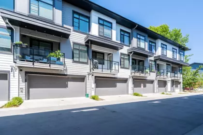 34 7127 193a Street, Surrey, BC, Surrey — Townhouse for sale