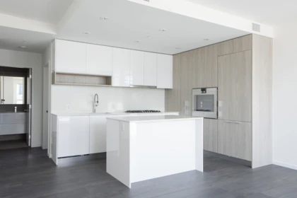 202 6200 Minoru Boulevard, Richmond, BC, Richmond — Apartment/Condo for sale
