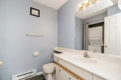 Guest Bathroom Photo of B 6984 Linden Avenue, Burnaby, BC