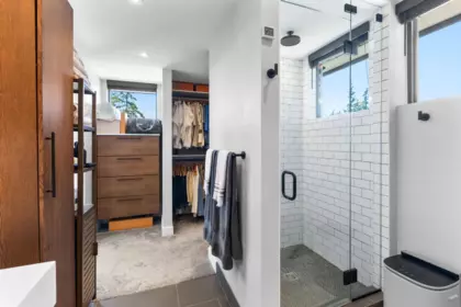 Laundry Room Photo of 5132 Alderfeild Place, West Vancouver, BC