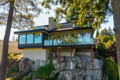 Staircase Photo of 5132 Alderfeild Place, West Vancouver, BC