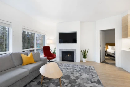 207 4365 Northlands Boulevard, Whistler, BC, Whistler — Apartment/Condo for sale