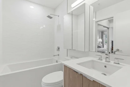 Walk-In Closet Photo of 505 37881 CLEVELAND AVENUE, Squamish BC V8B 0Z7