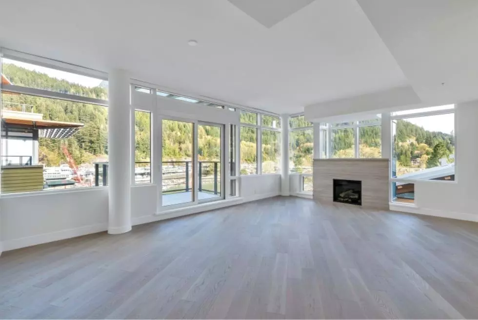 Dining Area Photo of 603 6699 Nelson Avenue, West Vancouver, BC