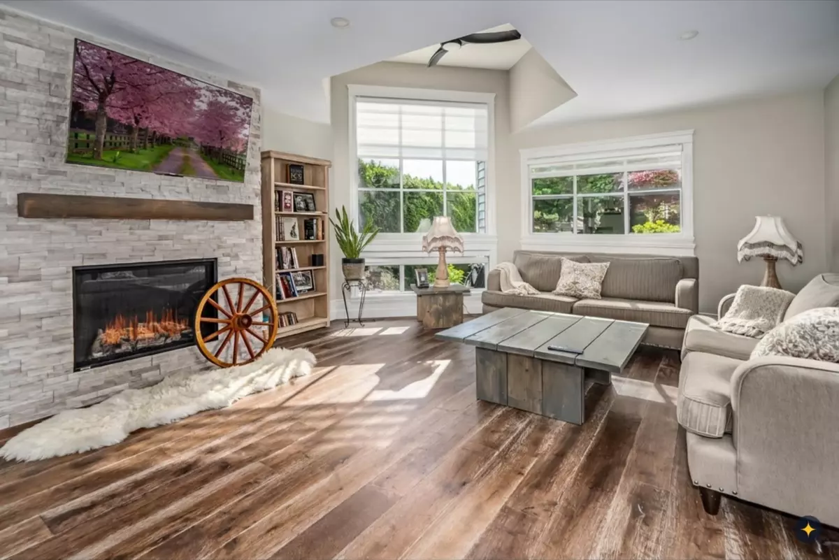 Dining Area Photo of 6238 191a Street, Surrey, BC