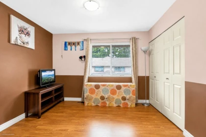 Basement Recreation Room Photo of 3 20985 Camwood Avenue, Maple Ridge, BC