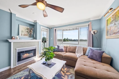 312 6 Renaissance Square, New Westminster, BC, New Westminster — Apartment/Condo for sale