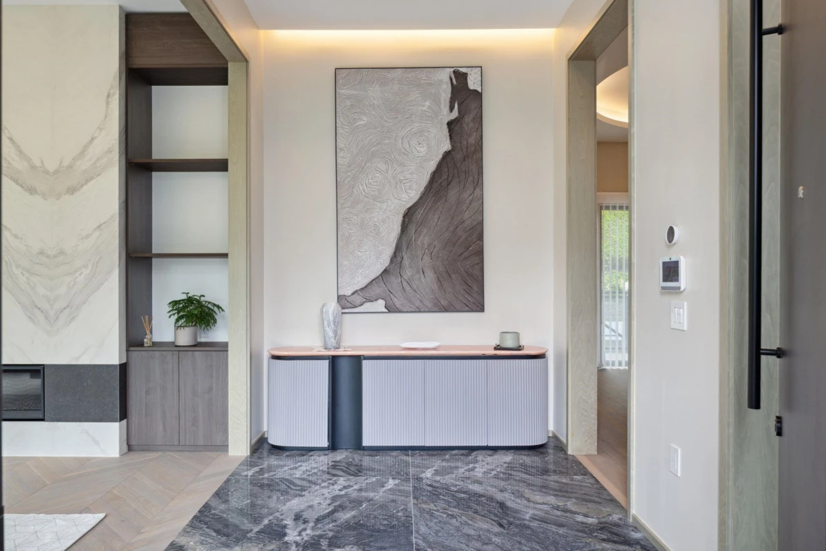 Living Room Photo of 6363 Buckingham Drive, Burnaby, BC