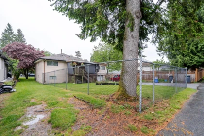 Primary Bedroom Photo of 654 Linton Street, Coquitlam, BC