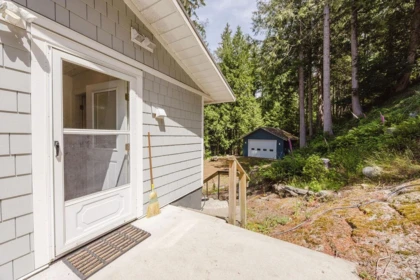 Kitchen Photo of 5079 Elliot Road, Pender Harbour, BC