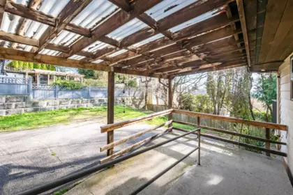 Basement Recreation Room Photo of 4902 Laurel Avenue, Sechelt, BC