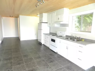 Garden / Landscaping Photo of 4902 Laurel Avenue, Sechelt, BC