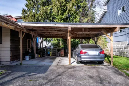 Laundry Room Photo of 4902 Laurel Avenue, Sechelt, BC