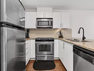 Kitchen Photo of 322 8915 202 Street, Langley, BC