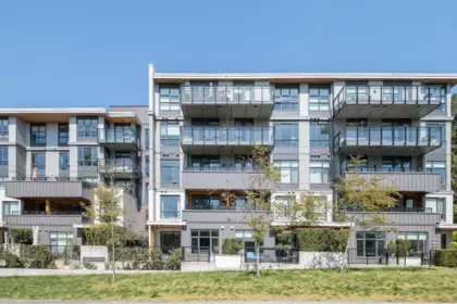 Hot Tub / Spa Photo of 111 747 E 3rd Street, North Vancouver, BC