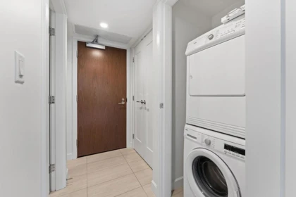 Primary Bathroom Photo of 803 3355 Binning Road, Vancouver, BC