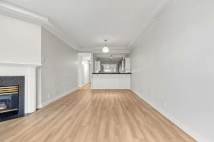 Breakfast Nook Photo of 204 15176 Buena Vista Avenue, White Rock, BC