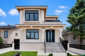 5886 Sherbrooke Street, Vancouver, BC