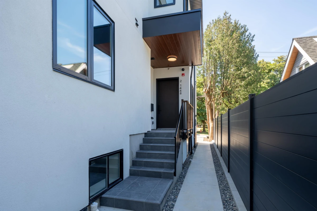 Exterior Rear Photo of 2 1448 E 30th Avenue, Vancouver, BC