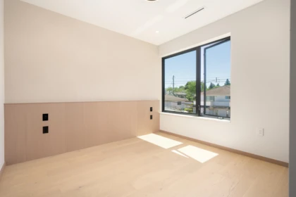 Walk-In Closet Photo of 2 1448 E 30th Avenue, Vancouver, BC