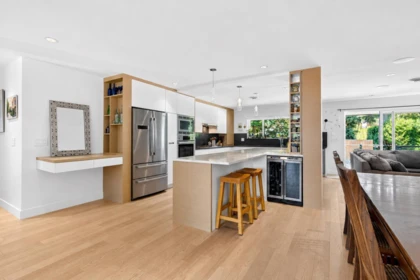 Kitchen Island Photo of 1706 Kilkenny Road, North Vancouver, BC