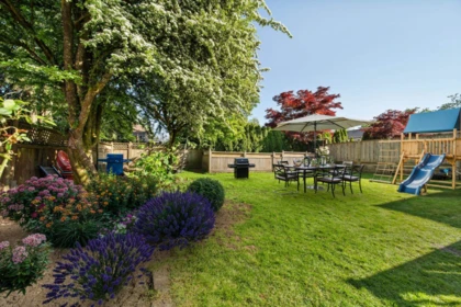 Outdoor Deck Photo of 306 Ninth Avenue, New Westminster, BC