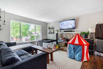 Kitchen Photo of 17223 61b Avenue, Surrey, BC