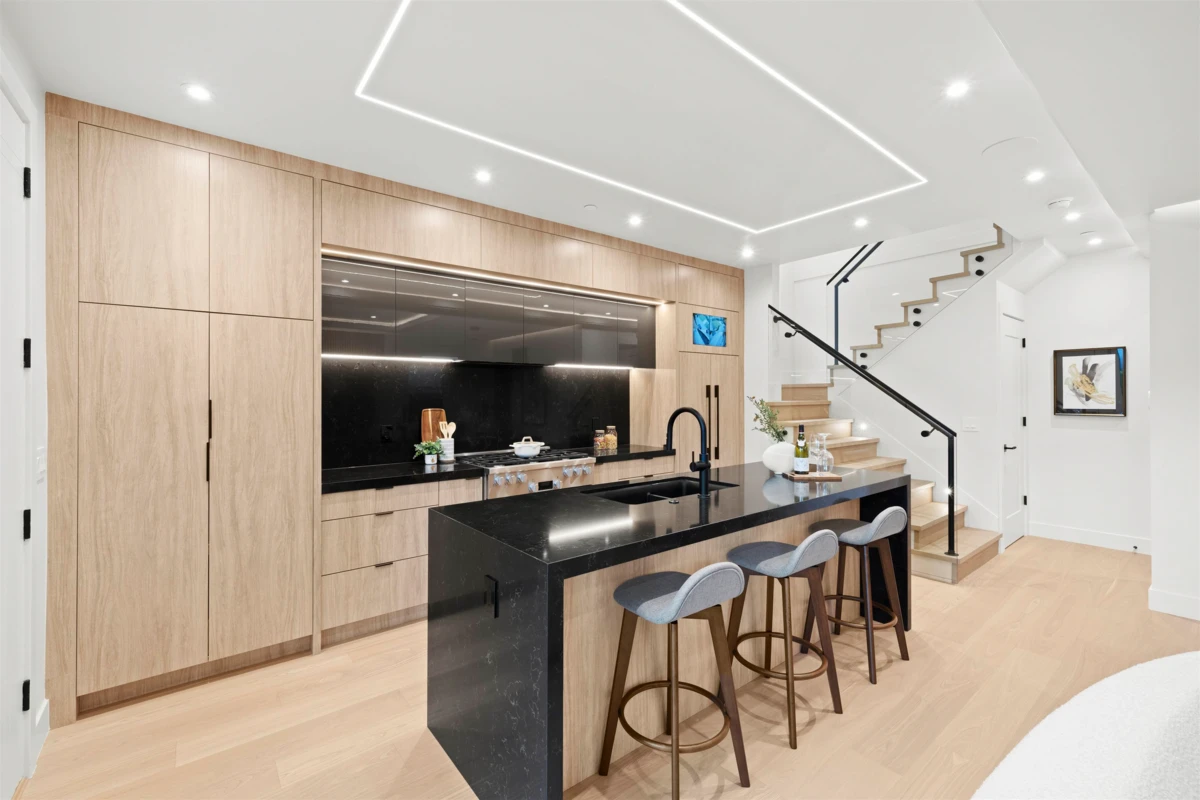 Family Room Photo of 1 3466 W 22nd Avenue, Vancouver, BC