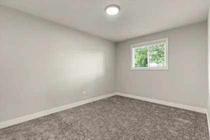Basement Recreation Room Photo of 8900 Charles Street, Chilliwack, BC