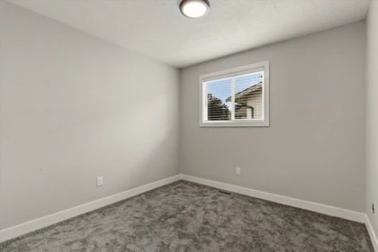 Mudroom Photo of 8900 Charles Street, Chilliwack, BC