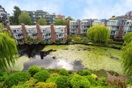 Garden / Landscaping Photo of 405 1502 Island Park Walk, Vancouver, BC