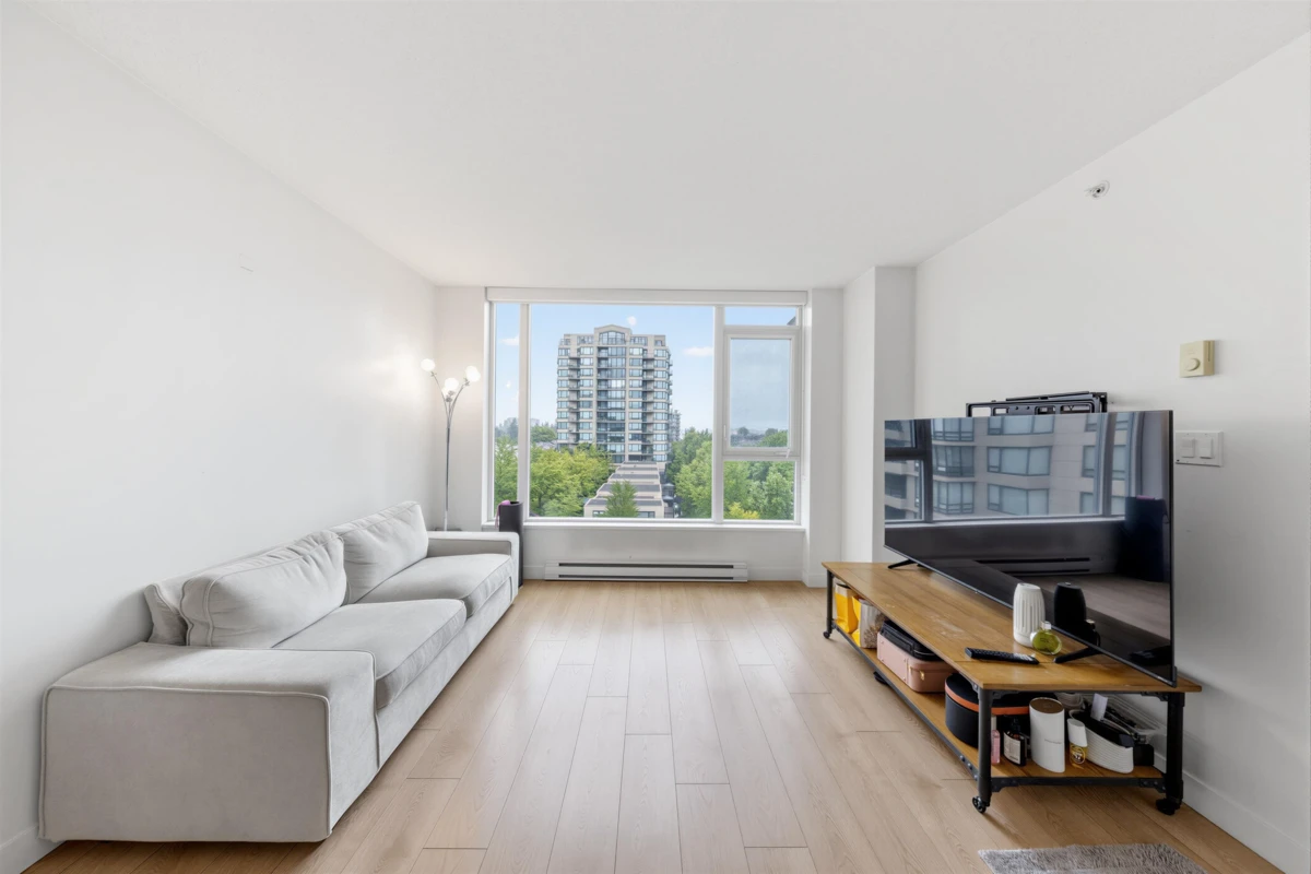 Living Room Photo of 805 9099 Cook Road, Richmond, BC