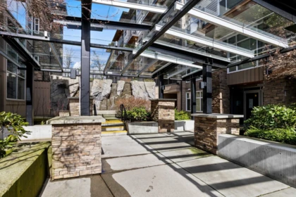Swimming Pool Photo of 311 2465 Wilson Avenue, Port Coquitlam, BC