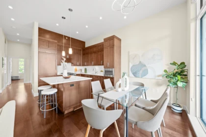 Breakfast Nook Photo of 209 13585 16 Avenue, Surrey, BC