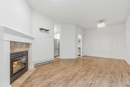 203 8142 120a Street, Surrey, BC, Surrey — Apartment/Condo for sale