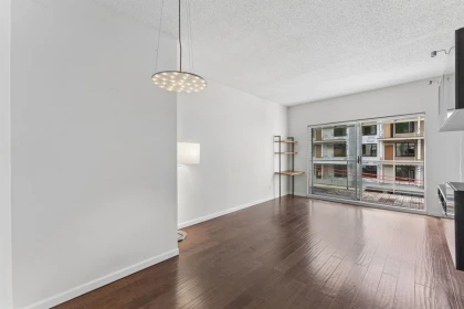 304 827 W 16th Street, North Vancouver, BC, North Vancouver — Apartment/Condo for sale