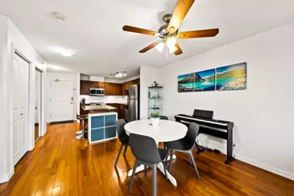 Kitchen Photo of 503 2088 Madison Avenue, Burnaby, BC