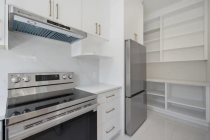 Pantry Photo of 5 35133 Christina Place, Abbotsford, BC